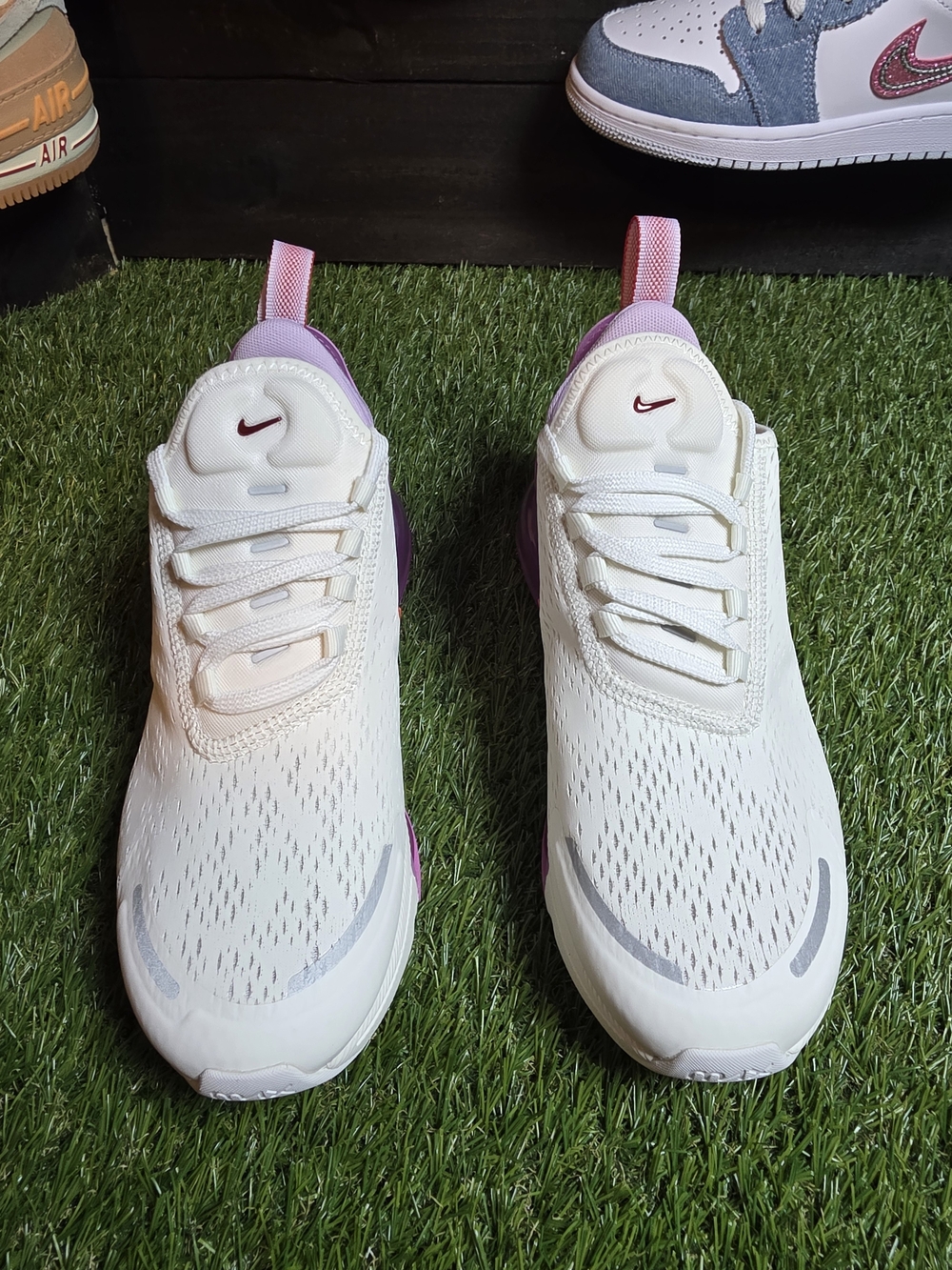7w Nike Air Max 270 Premium Running Sneakers